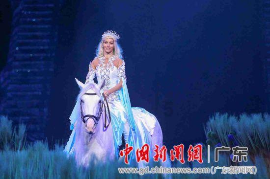 不要试图，分析他的朋友圈游戏画面